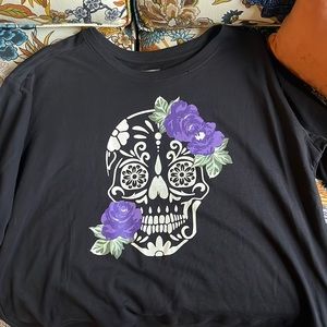 NEW Dia de Muertos Sweatshirt  | black | size L